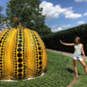 Meet your Posher, Maya